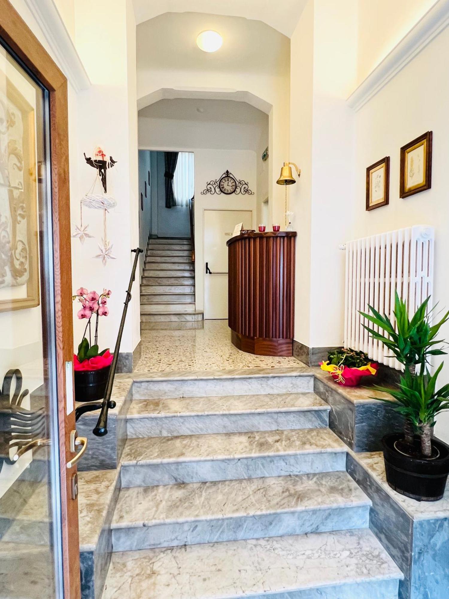 Monte Marsicano Hotel Pescasseroli Buitenkant foto