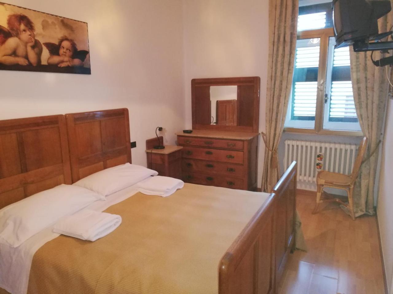 Monte Marsicano Hotel Pescasseroli Buitenkant foto